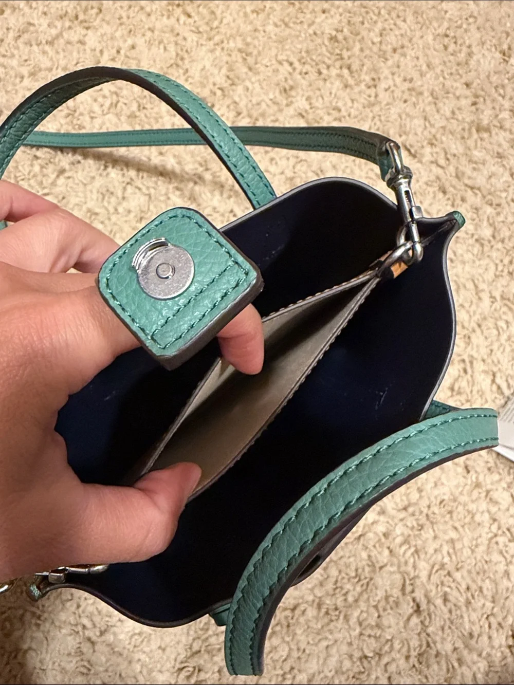 Tory Burch compact pebbled